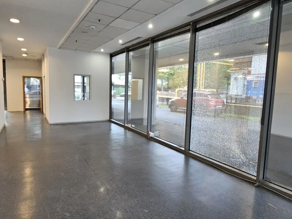 Pantelimon spatiu comercial 650 mp