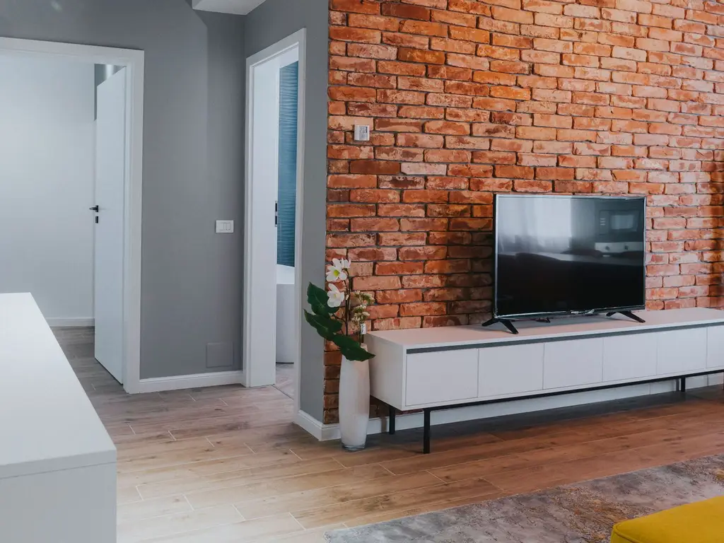 3 camere, ultracentral, Oradea. 239 000 E