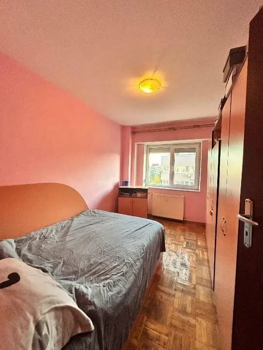 Apartament 3 camere Lujerului + parcare! la 3 minute de metrou.