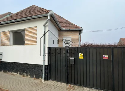Casa Individuala de Inchiriat | 88 MPU | 2 Camere | Selimbar