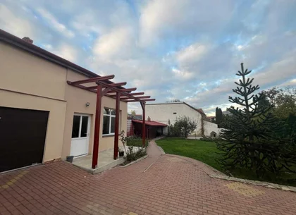BRASADAS vinde casa zona ultracentrala 308mp cu teren 964mp.
