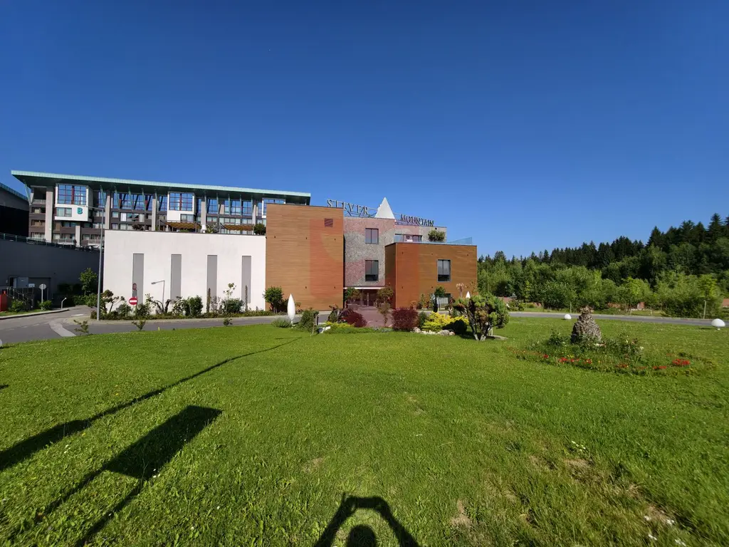 2 apartamente intr-unul singur!
