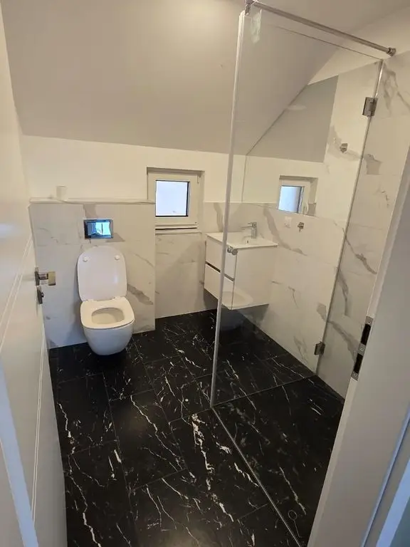 BRASADAS vinde casa individuala la cheie si in rate.
