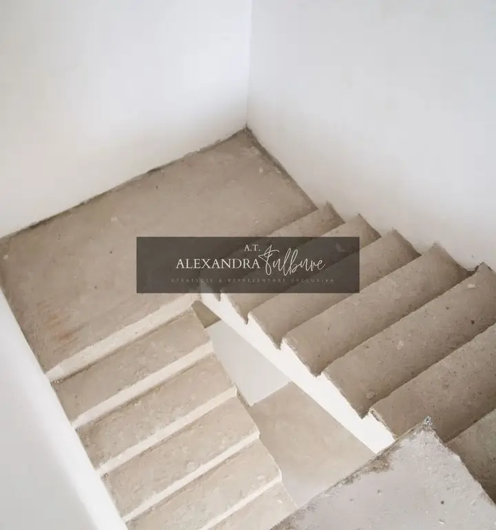 Duplex 4 camere | 120 mp utili | 180 mp curte | P+ET+POD | Floresti