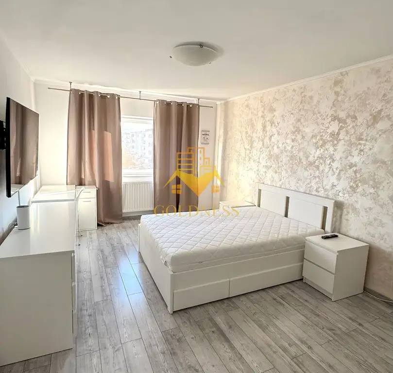 Comision 0%! Apartament 2 deco etaj 3/4 + boxa Intre Lacuri! RENOVAT!