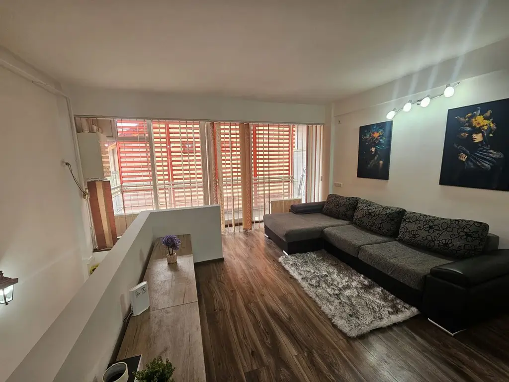 Apartament 2 camere, bloc 2010, garaj, zona Nord