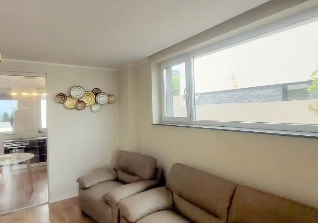 De vânzare casă premium tip duplex, vedere spre Lacul Brates, comision 0%