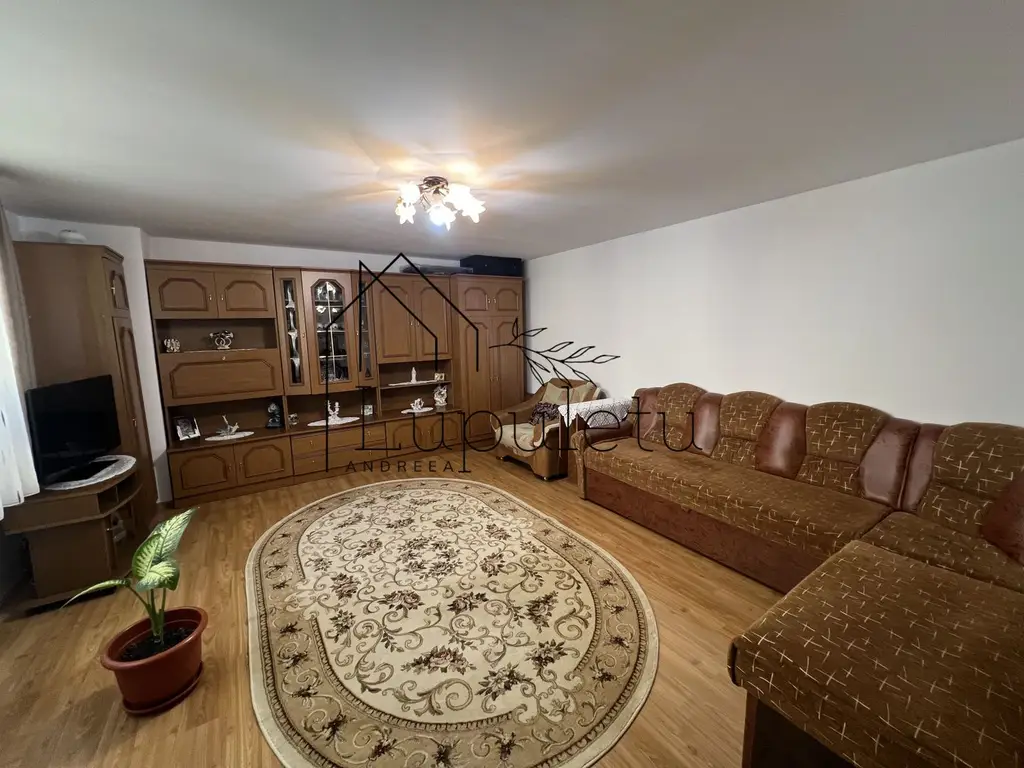 Casa Spațioasă | 140 MPU |3 Dormitoare | Piața Cibin