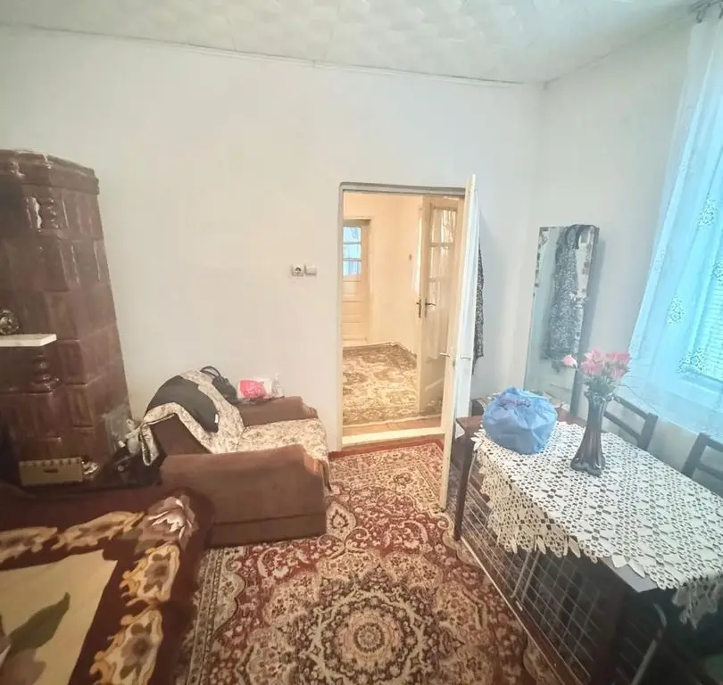 Casă de vânzare – Strada Mugurilor