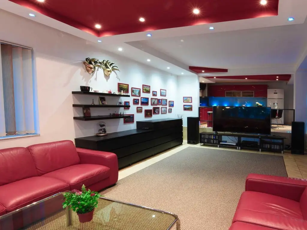 Casă D+P+1+M - Sectorul 5, Str. Florica, Nr. 15