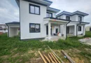 Duplex despartit prin Garaj. 4 dormitoare. 3 Bai. Dumbravita