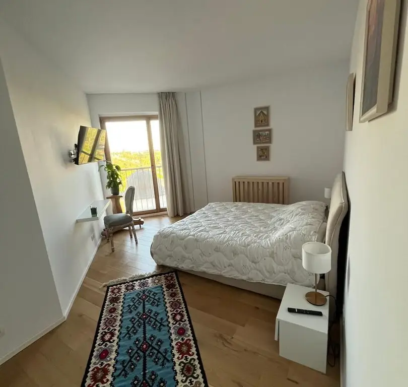 Piata Presei Libere apartament 3 camere de vanzare