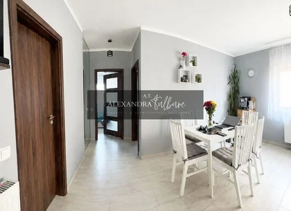 Apartament decomandat 2 camere, dressing, balcon, parcare, Buna Ziua