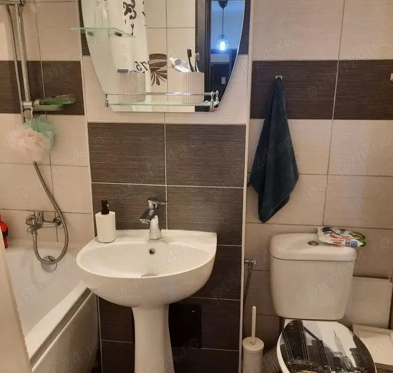 Vânzare apartament 4 camere Militari Veteranilor