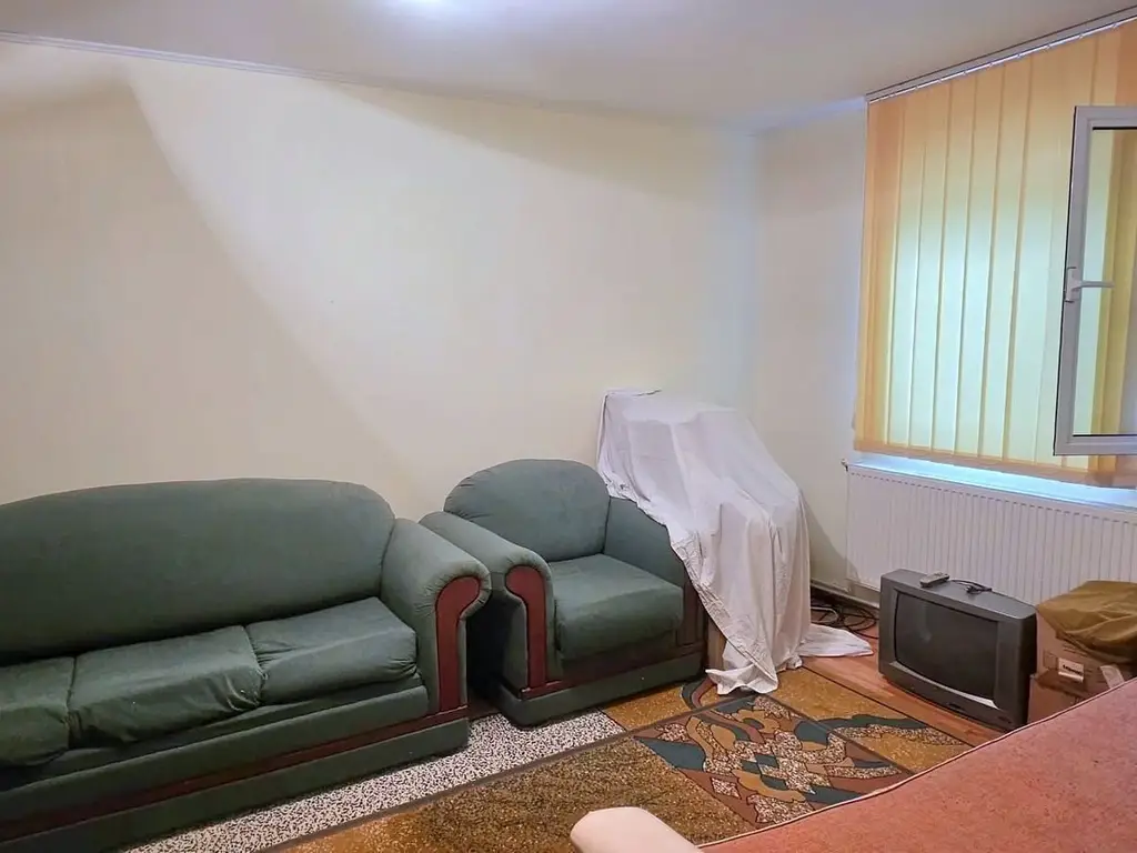 Casa la sol cu teren 1055 mp si livada - Vanatori, Galati