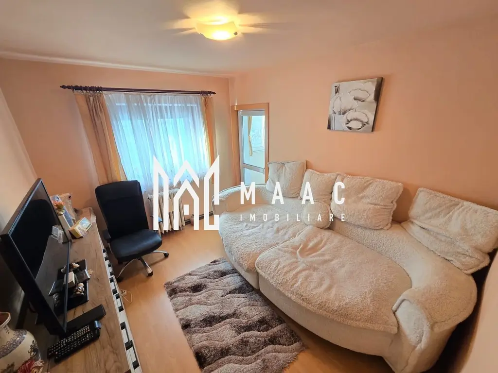 Apartament 4 camere 2 bai zona Strand Parc