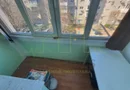 3 Camere. Etaj intermediar. Boxa. Centrala proprie. Termopane.
