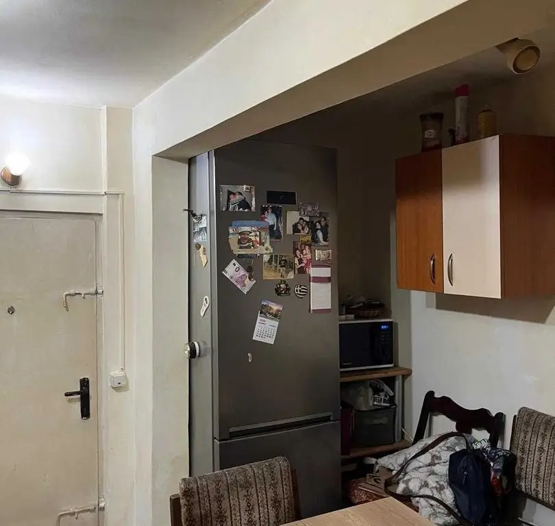 De vanzare casa trei camere