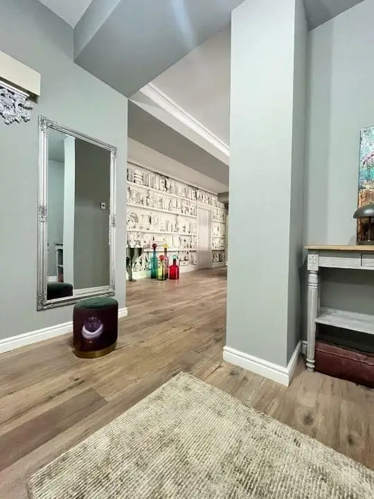 Proprietar vand apartament penthouse 5 camere