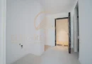 Stațiunea Mamaia - Vânzare apartament cu 4 camere, 3 bai cu vedere la lac.