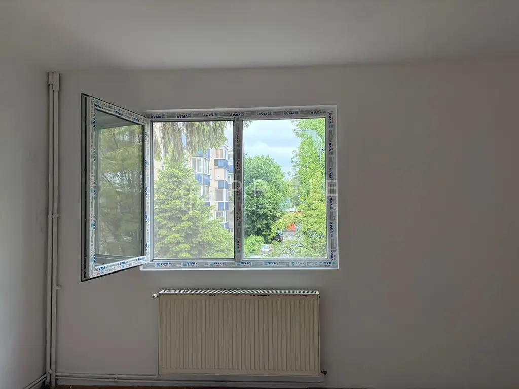Apartament cu 3 camere, etaj 2 – Zona Dâmbul Pietros