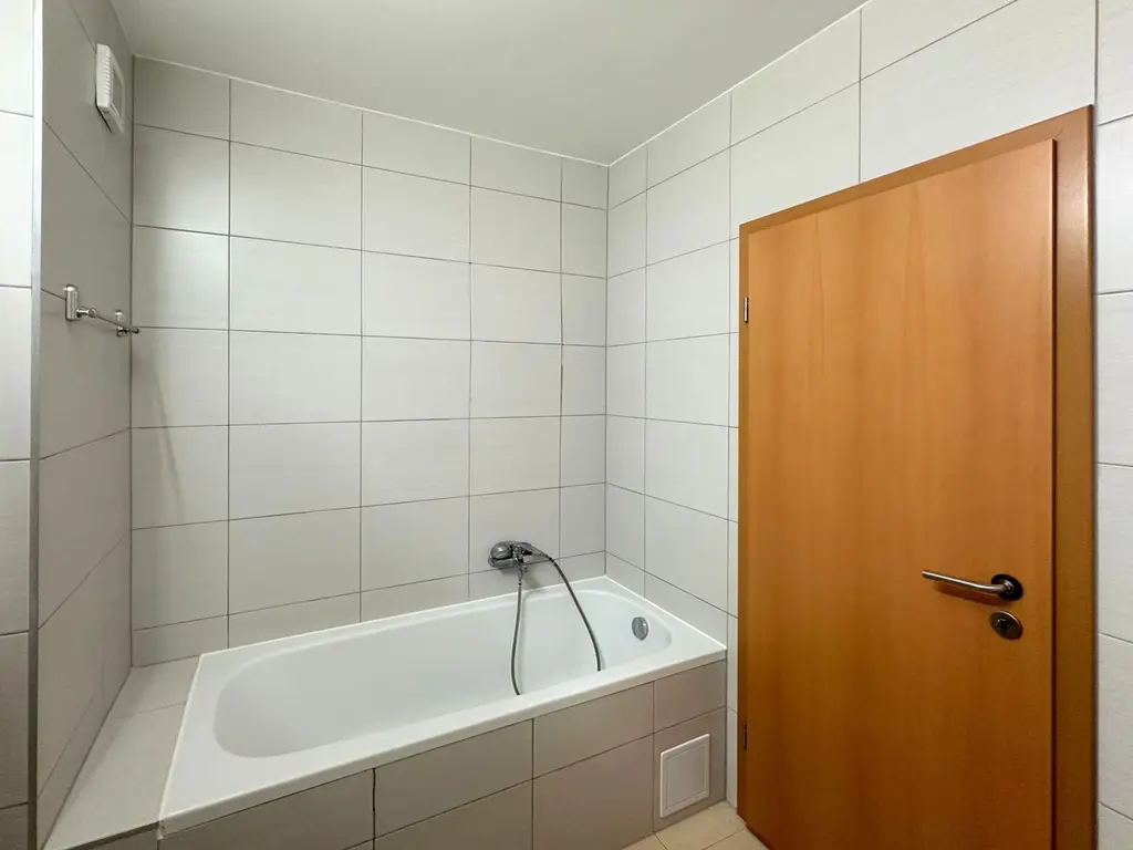 Apartament 2 camere mobilat și utilat cu vedere superbă spre Tâmpa