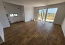 5 Camere. 3 Bai. Terasa acoperita.