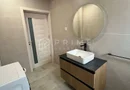 Apartament modern cu 2 camere, decomandat – Bloc Nou, Parcare & 2 Boxe