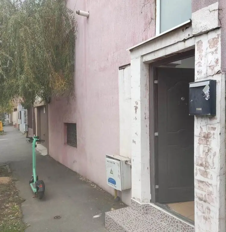 Vând casă vilă renovabilă Băneasa