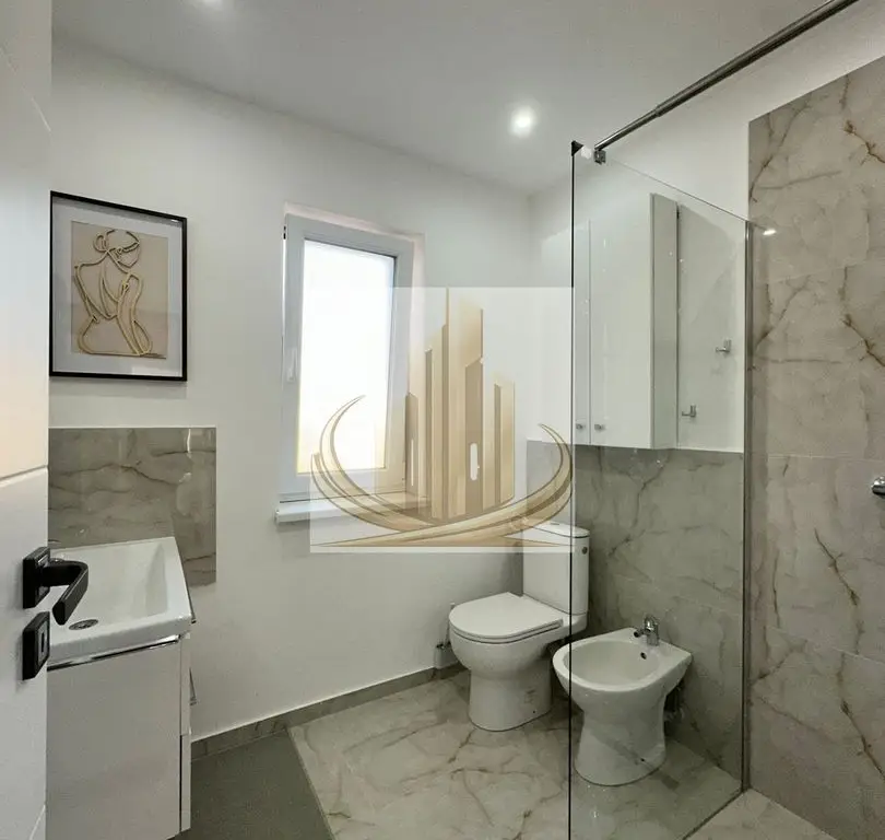Apartament 3 camere, prima închiriere, 95 mp – terasă mare, Dumbravita