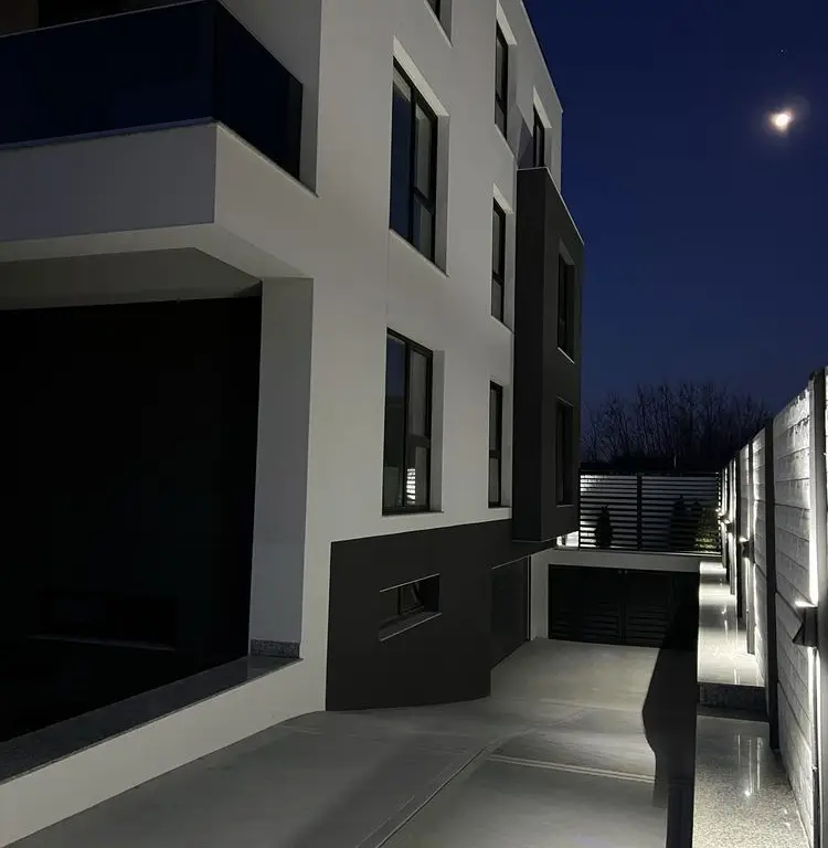 BLOC NOU 2024 • S.M.E Residence SISEȘTI  Apartament 4 Camere