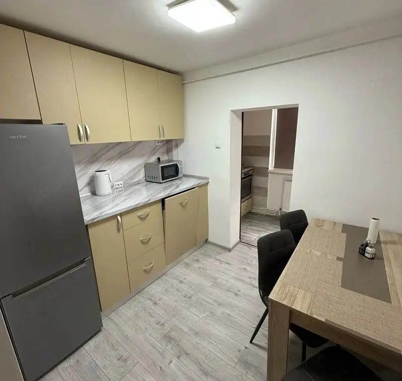 De Inchiriat apartament spatios, Tiglina 3, 500 euro