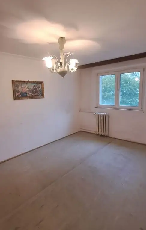 Apartament 2 camere de vanzare cartier Titan la 7 minute metrou