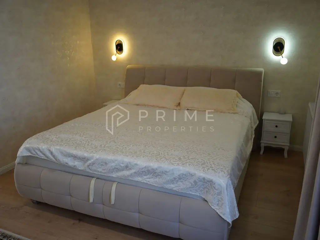 Casă tip duplex complet amenajată si mobilată