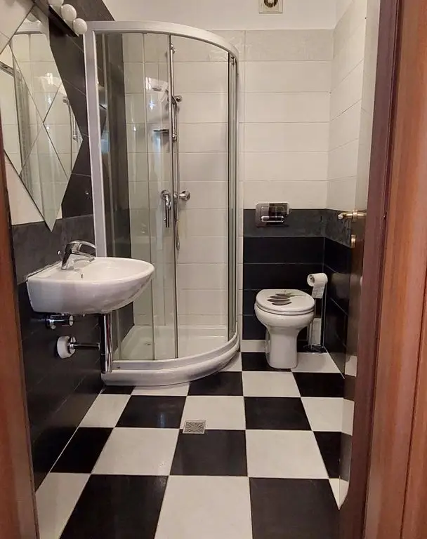 Vînd apartament 4 camere Floreasca/Verdi