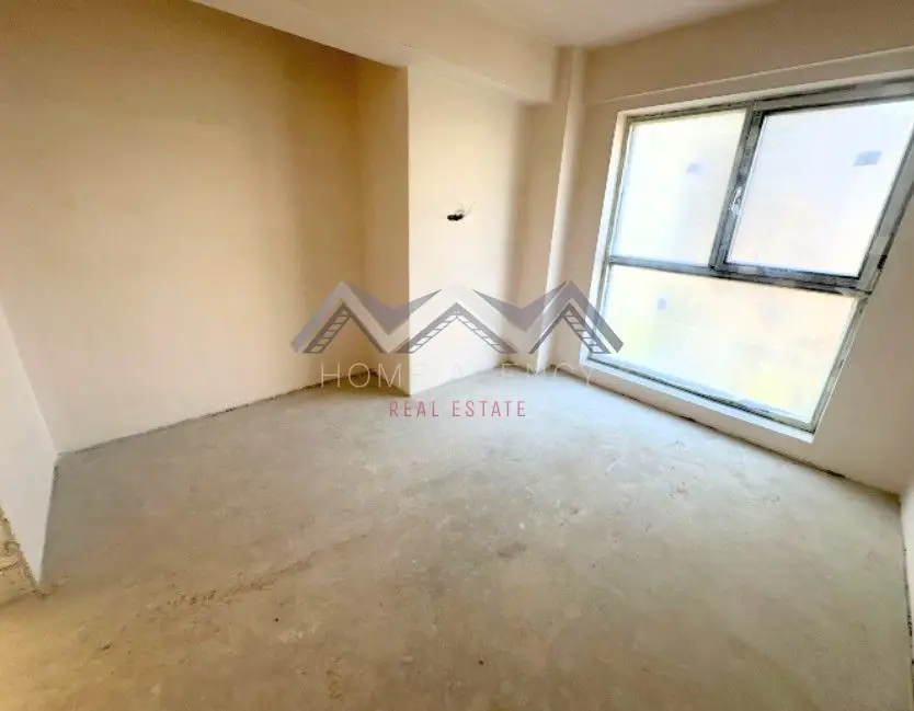 Apartament 3 camere Otopeni central | bloc cu lift, parcare