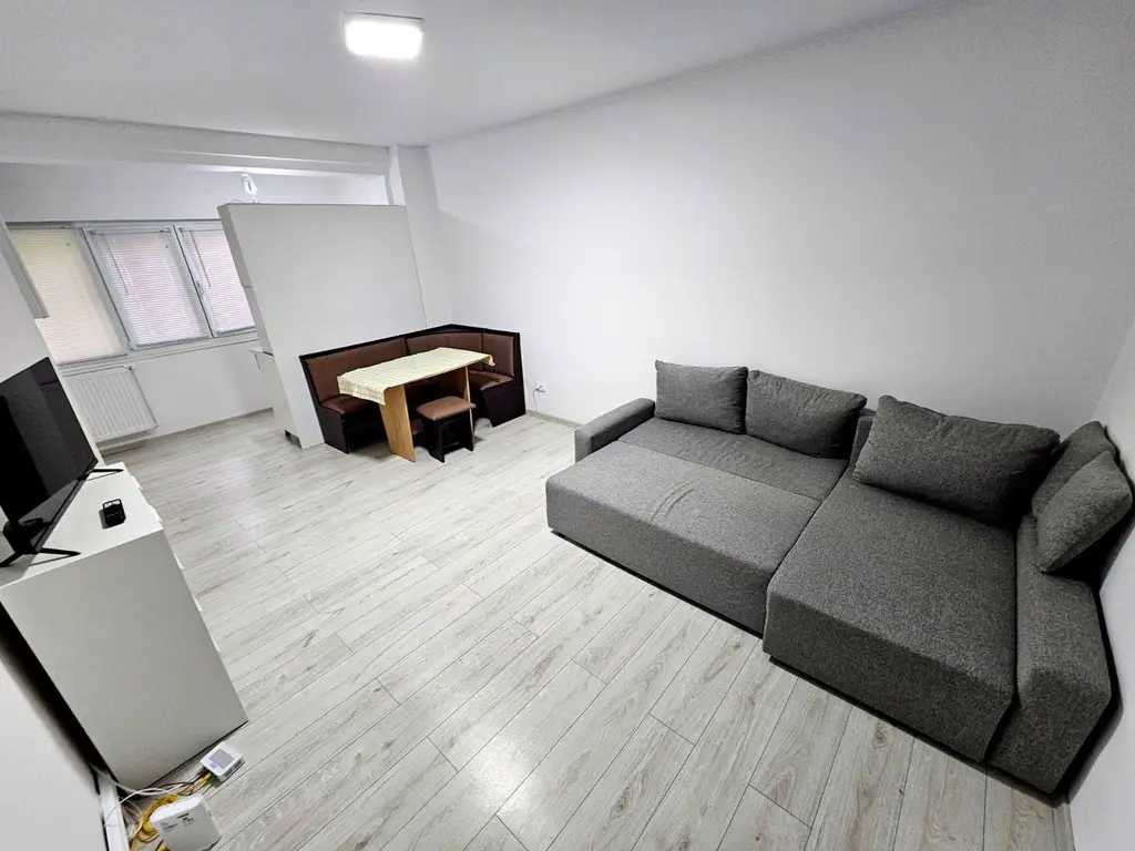 De vanzare apartament cu o camera, zona Reno - Doja, parter, 46.500 euro