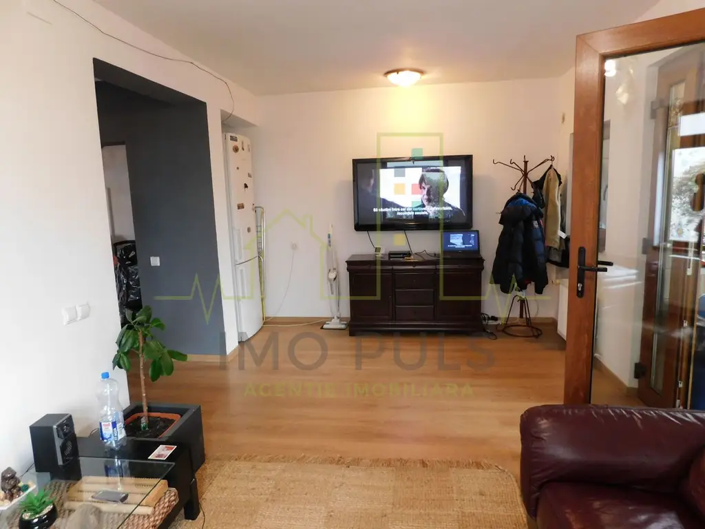 1/2 Duplex. Complet mobilat si utilat.