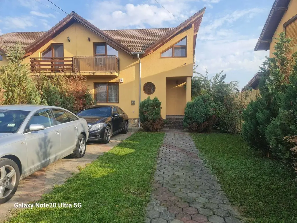 BRASADAS vinde casă 4 cam 3.15 ari zona L Blaga.