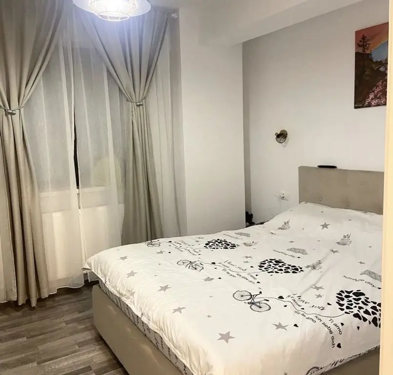 Ap cu 3 camere Palazu Mare