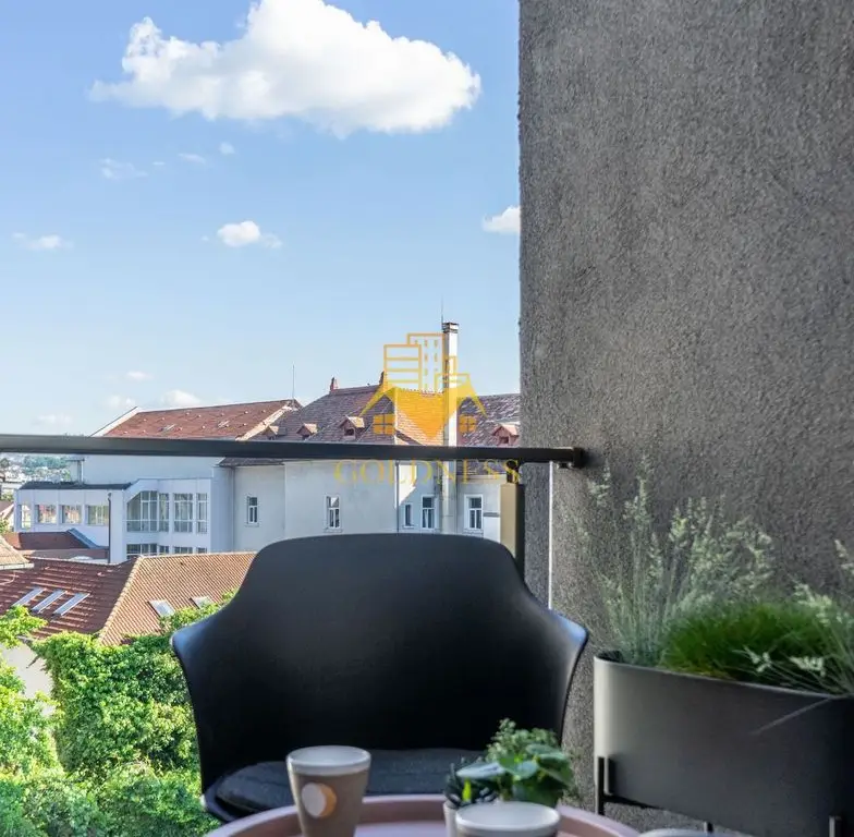 Apartament superfinisat zona Strazii Horea. Bloc nou!