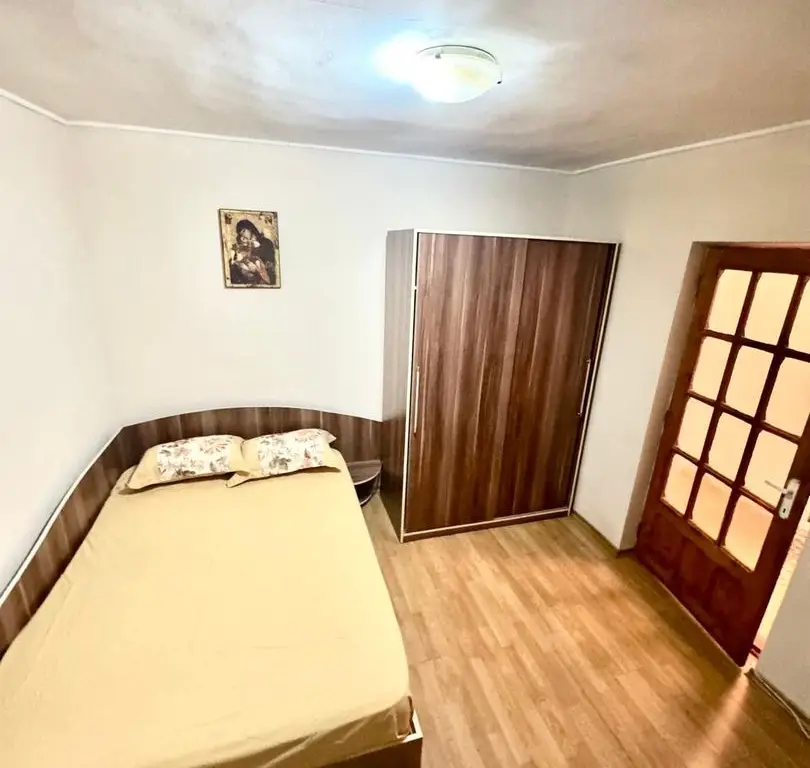 Casă de vânzare – Strada Ramadan