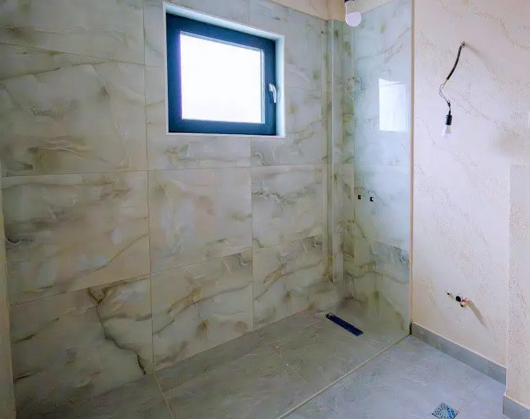 De vanzare 2 apartamente cu 2 camere Micro 17, bloc nou, etaj 3, 96.000 E