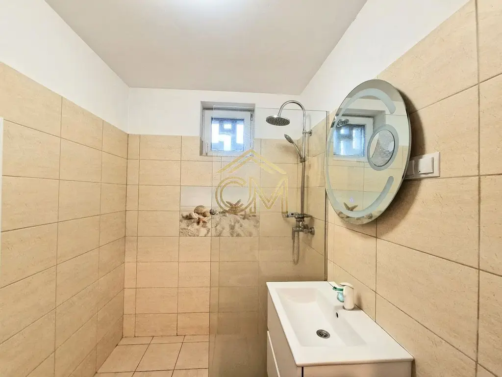 Aparatment 3 Camere-Etaj 3- Ultracentral- Modern