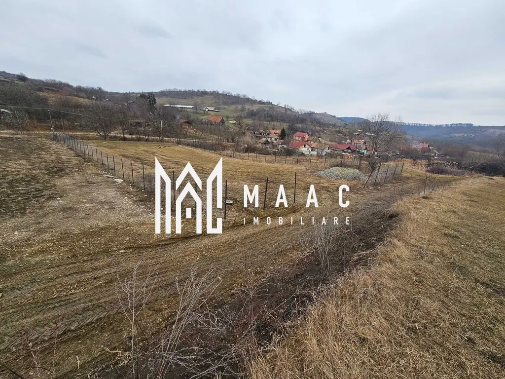 Teren de vânzare în Hamba | 1.740 mp | cu utilități și ieșire la râu