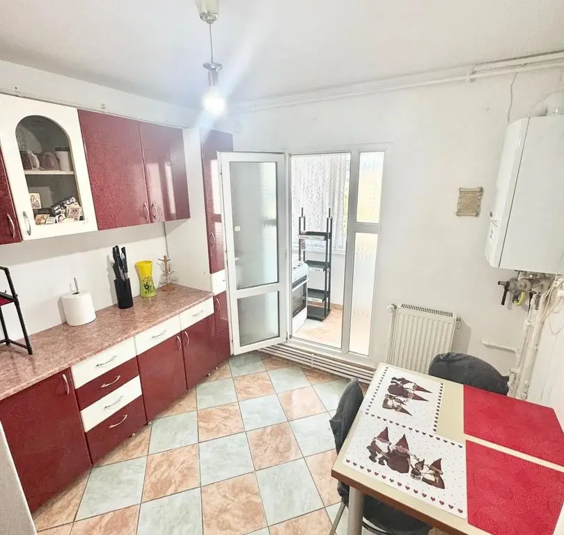 Apartament 3 camere de vânzare – Șos. București