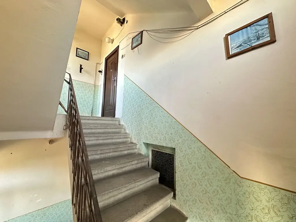 Apartament in casa spațios la doar 5-7 minute de Centrul Istoric