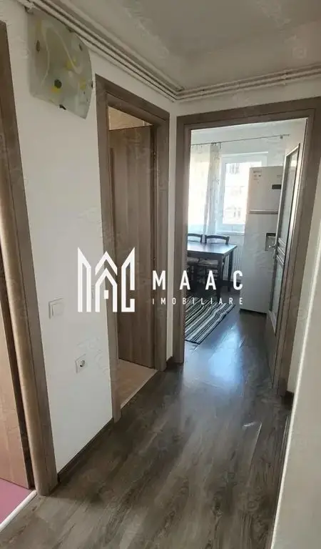 Apartament 3 camere| 2 bai|  Vedere panoramica| Ostroveni
