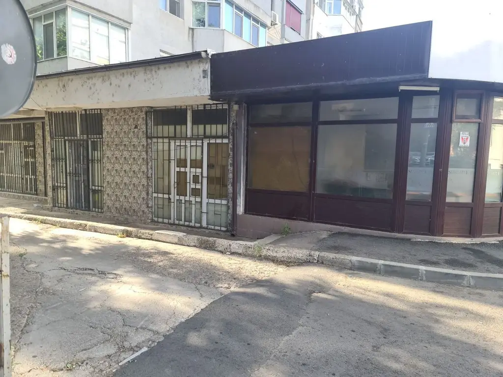 Spatiu comercial 85 mp - Strada Navelor, Faleza Dunarii