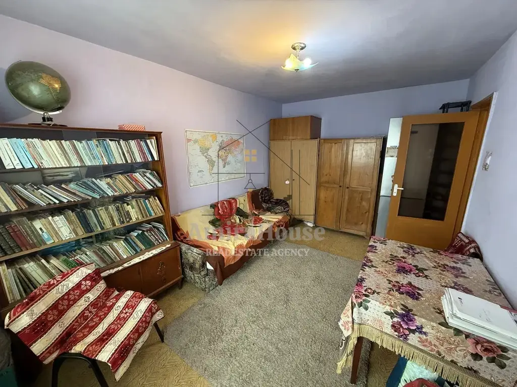 Apartament 2 camere decomandat, Manastur str Mehedinti